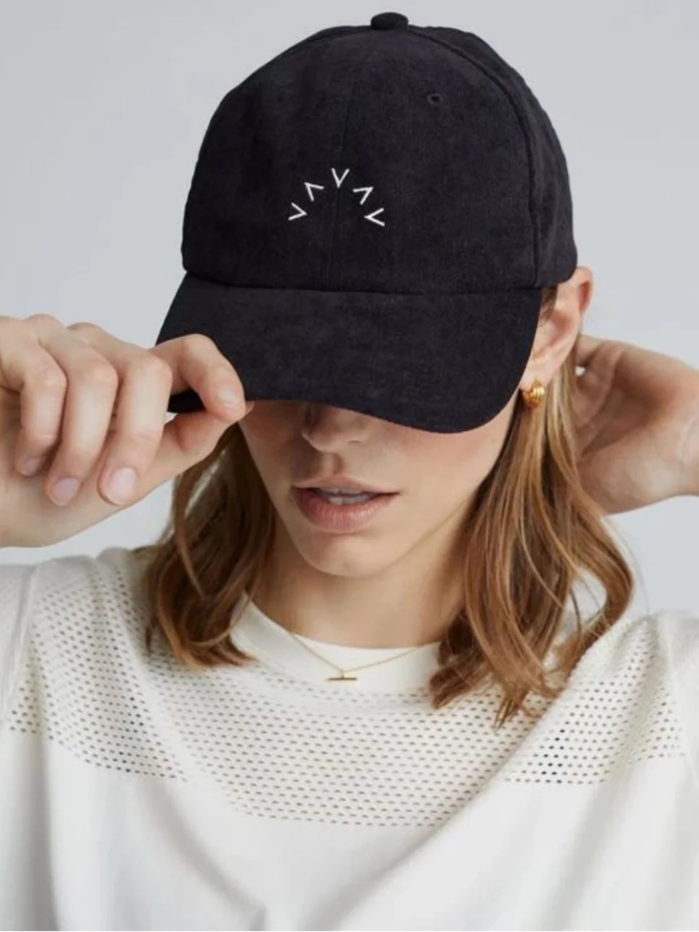 VARLEY Minimal Black Hat with Small White Embroidery
